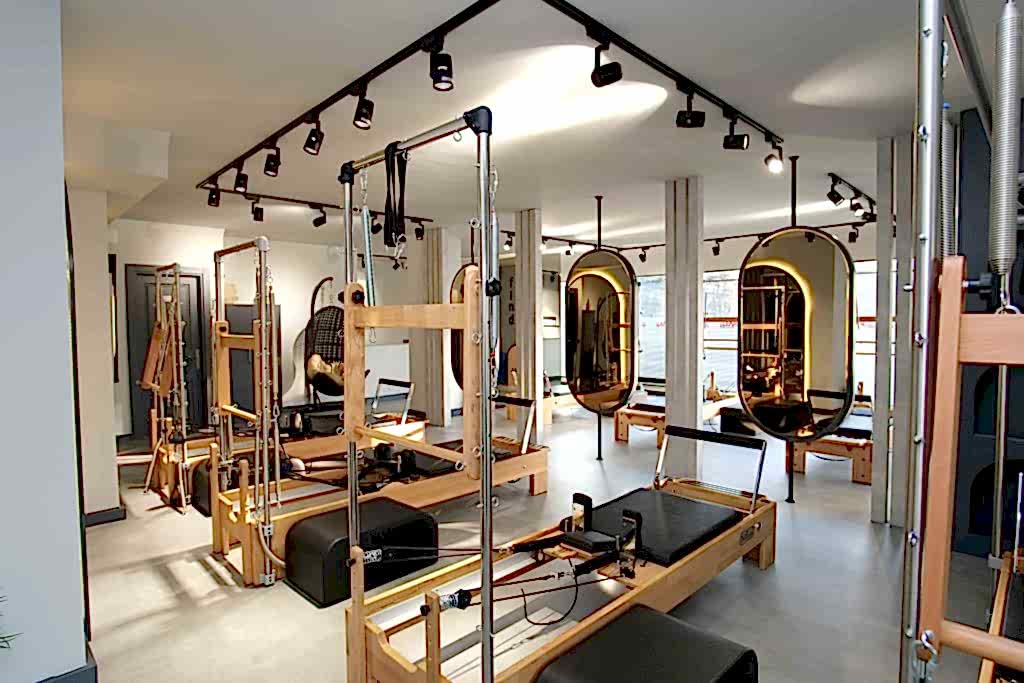 Antalya Kepez Kültür Ahatlı Yenidoğan Ultramax Fitness Gym reformer pilates stüdyosu